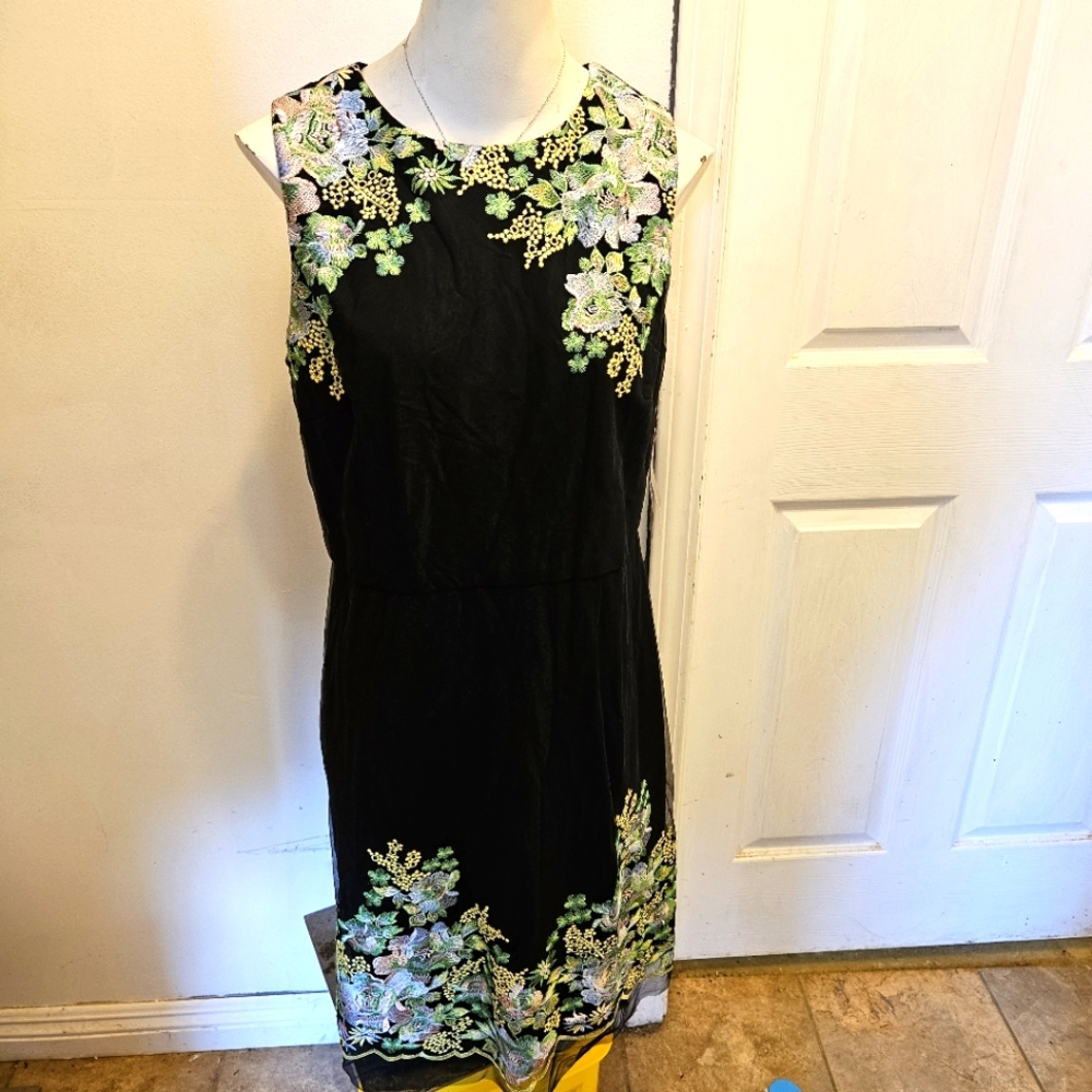 NWT!!! Absolutely Beautiful Donna Ricco Black Floral Mesh Sheath Dress S… - Picture 1 of 11